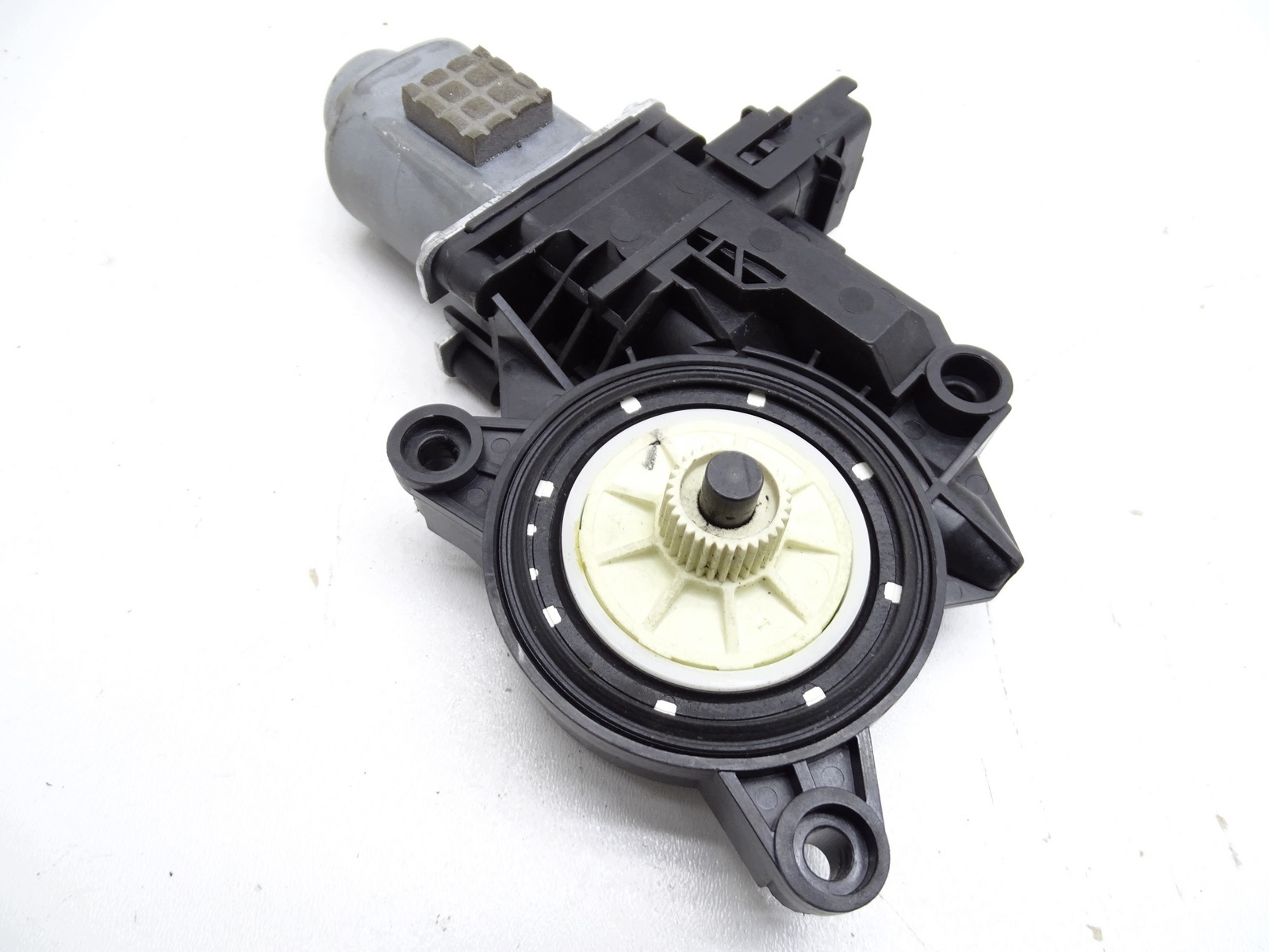 Fensterheber-Motor links vorne Kia Stinger 82450-J5010 image 6