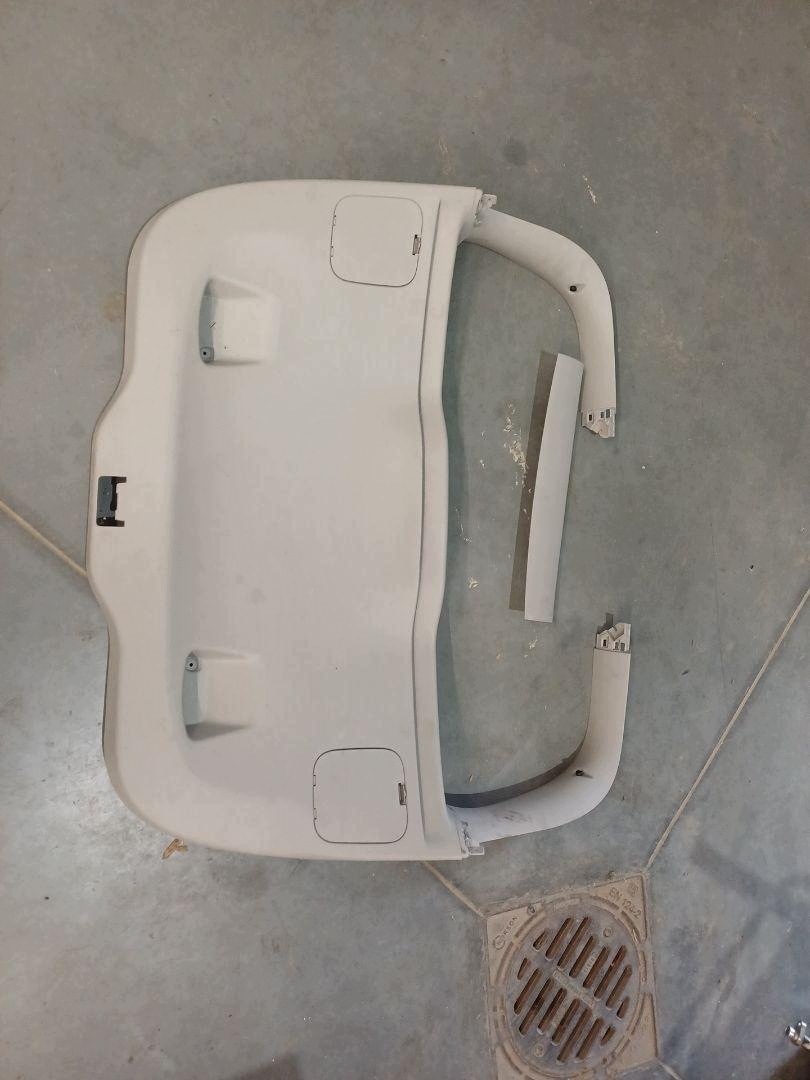 Bekleding Achterklep Renault Scenic III 2.0 DCI image 2