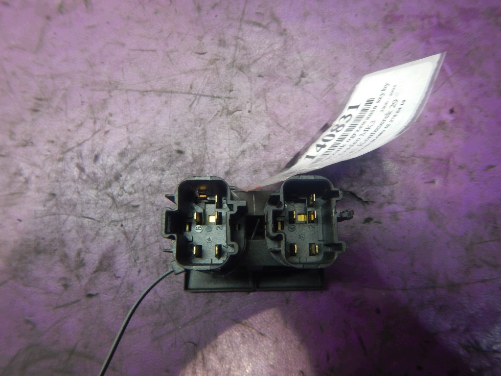 Interruptor de calefacción de luneta Ford Mondeo III