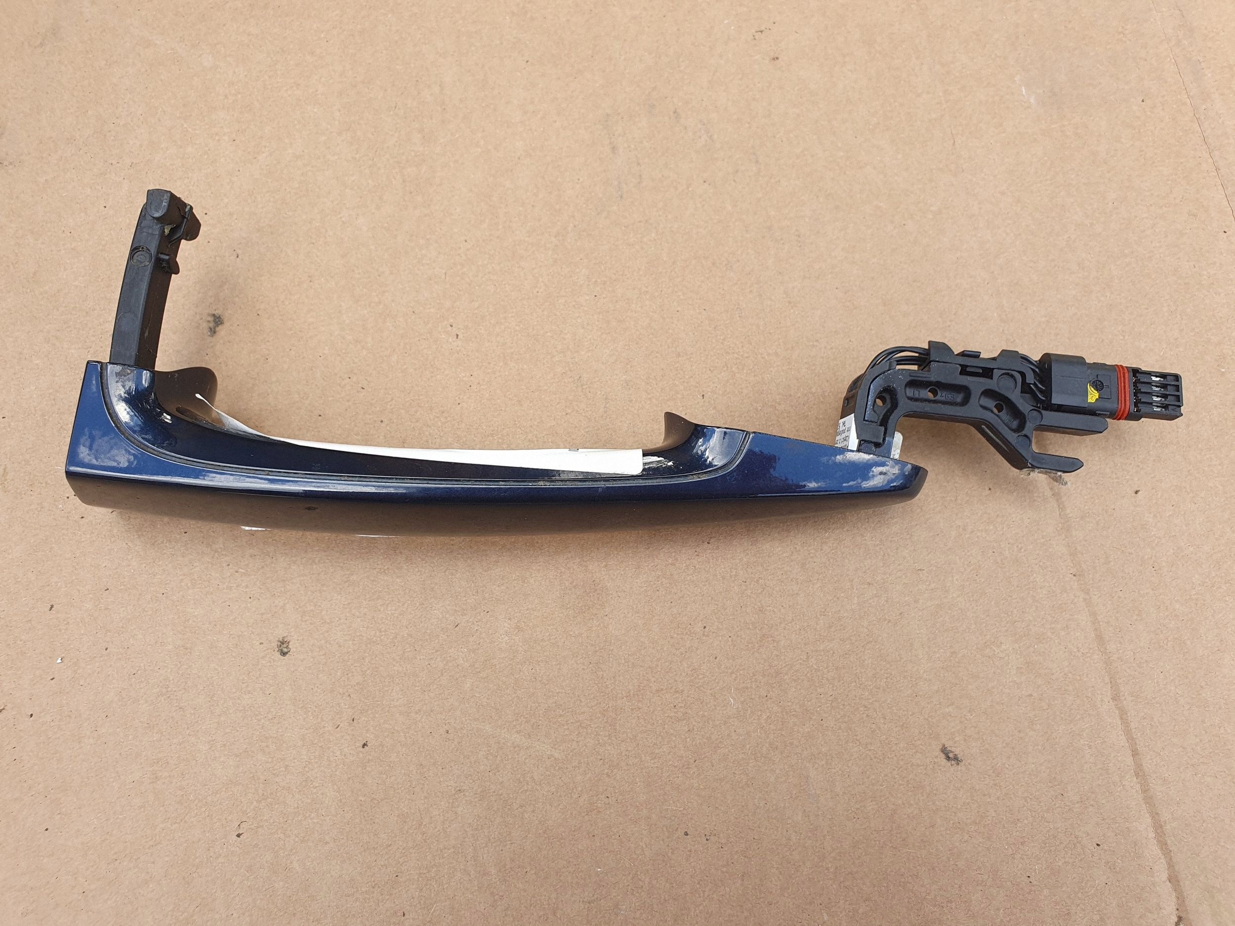 BMW F30 F31 F34 Kahva Keyless 7329361