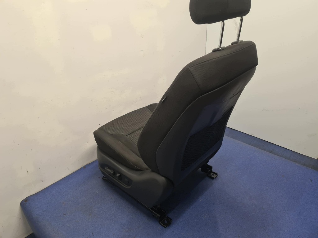 Hyundai i40 Combi Bestuurdersstoel Occasion image 9