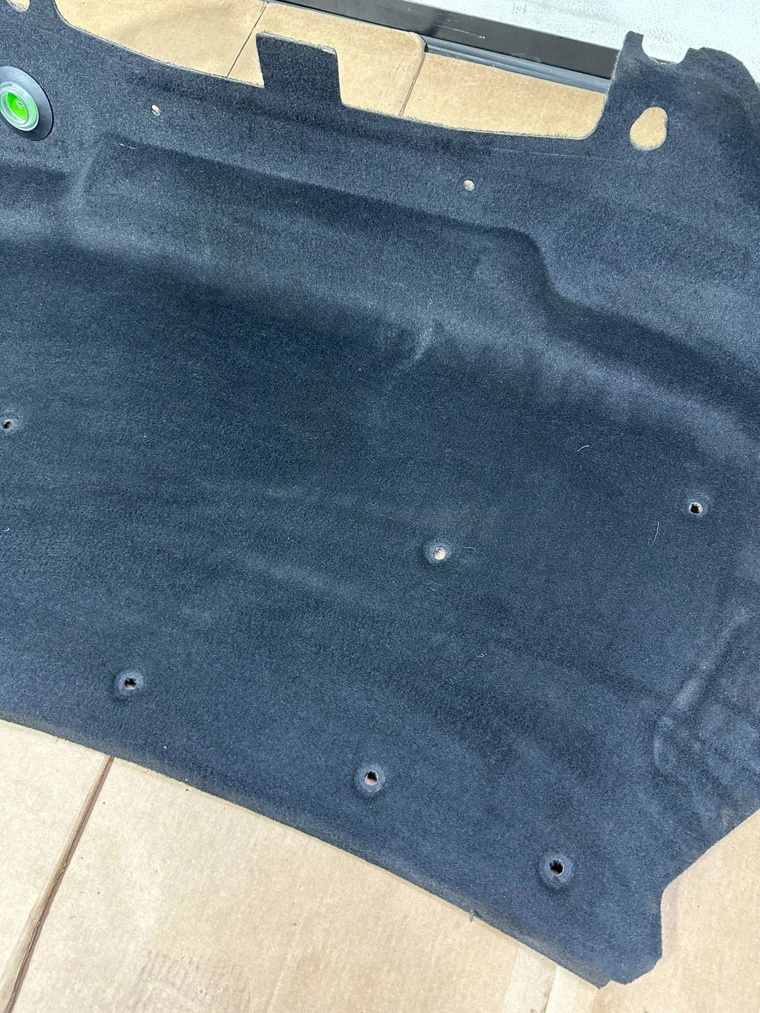 Plastique de coffre Mercedes R231 A2316901541 image 3