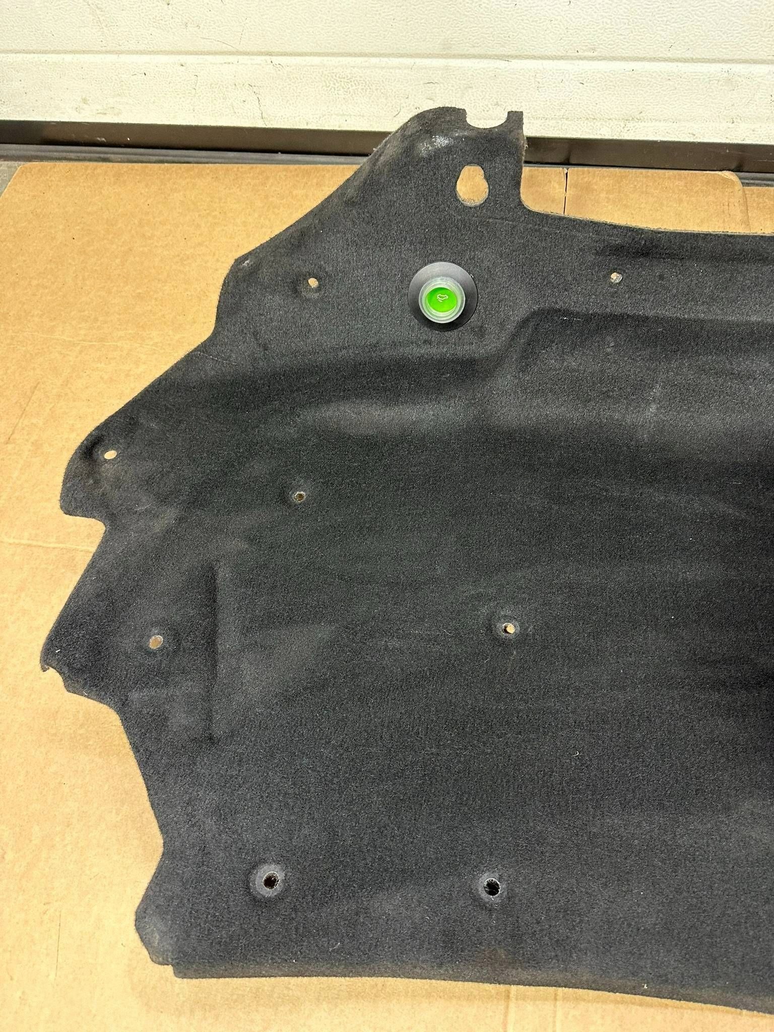 Plastique de coffre Mercedes R231 A2316901541 image 4