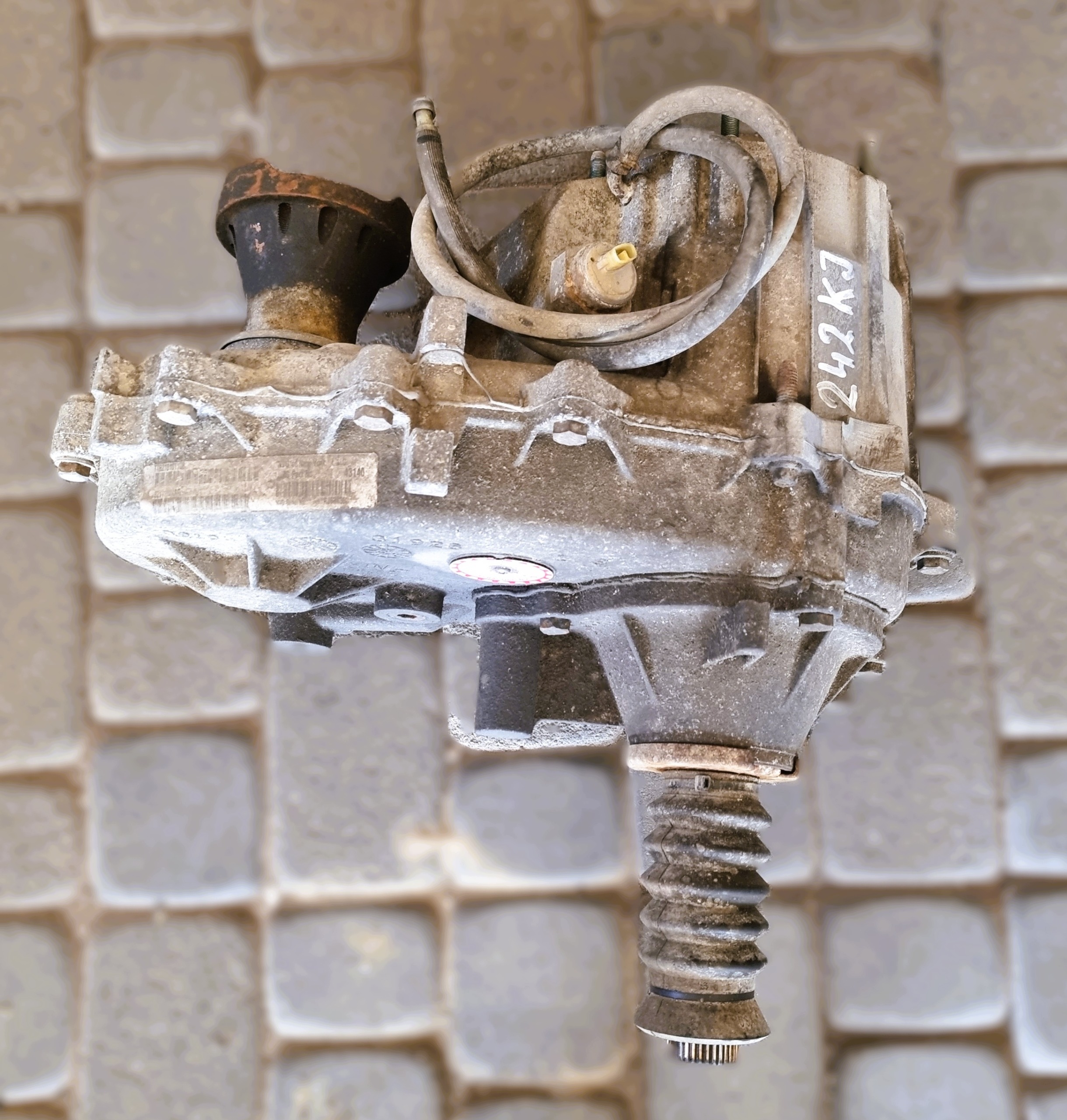 Reductor 242 Jeep Cherokee Liberty KJ 52111022AC image 2