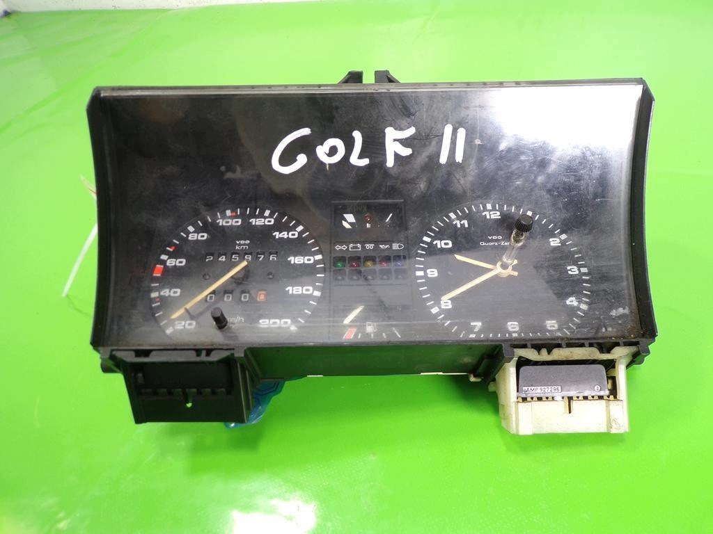 Compteur VW Golf II F-405980- image 2