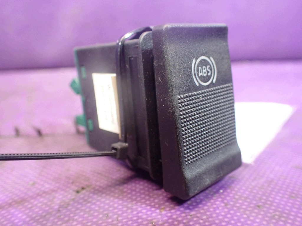 Relé ABS Audi 80 B4 91-96 OEM Z-369827 image 3