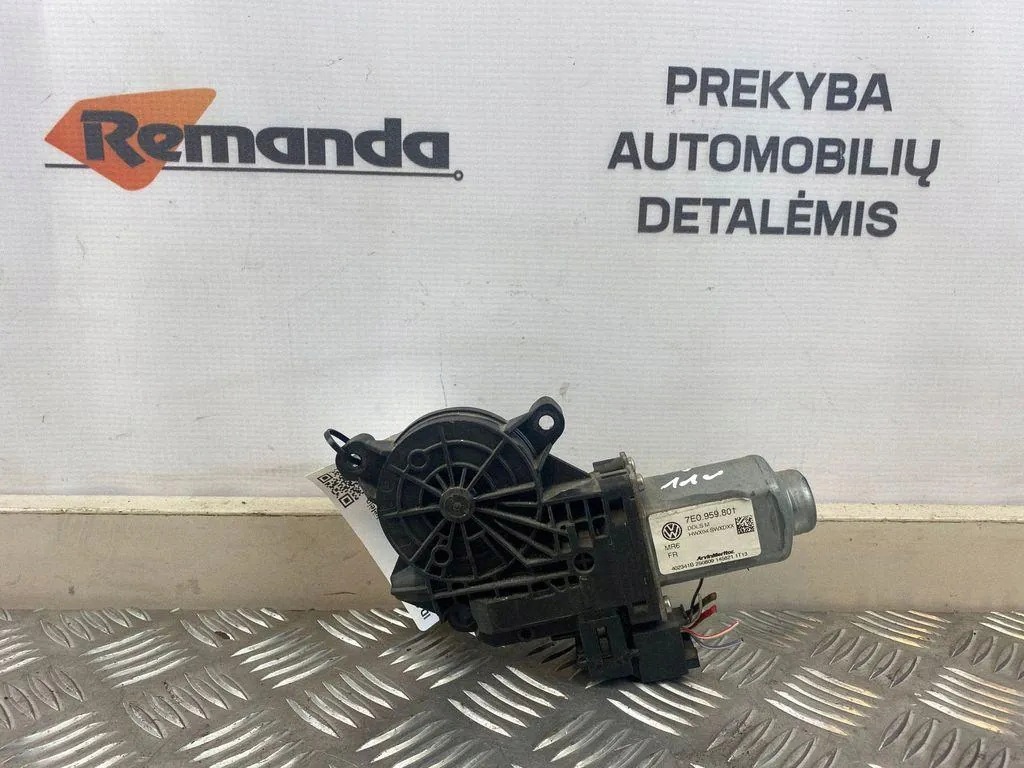 Kit Elevadores Elétricos VW T5 2.0 TDI 2012 image 2