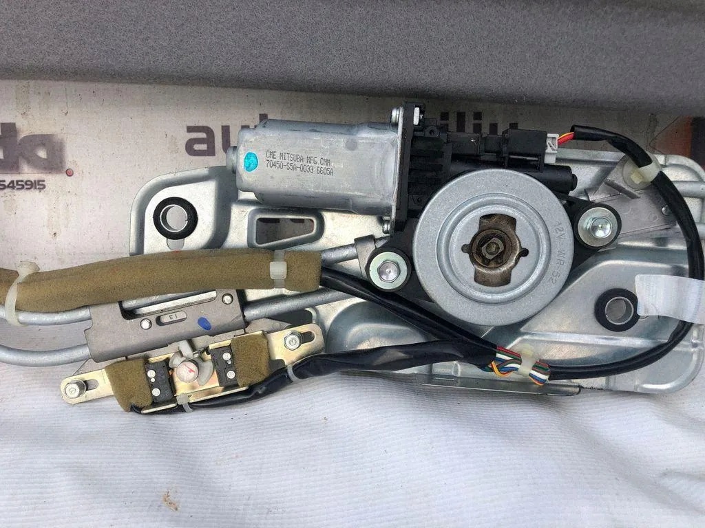 Toit ouvrant Honda CR-V 2007 complet 70450S5A0033 image 6