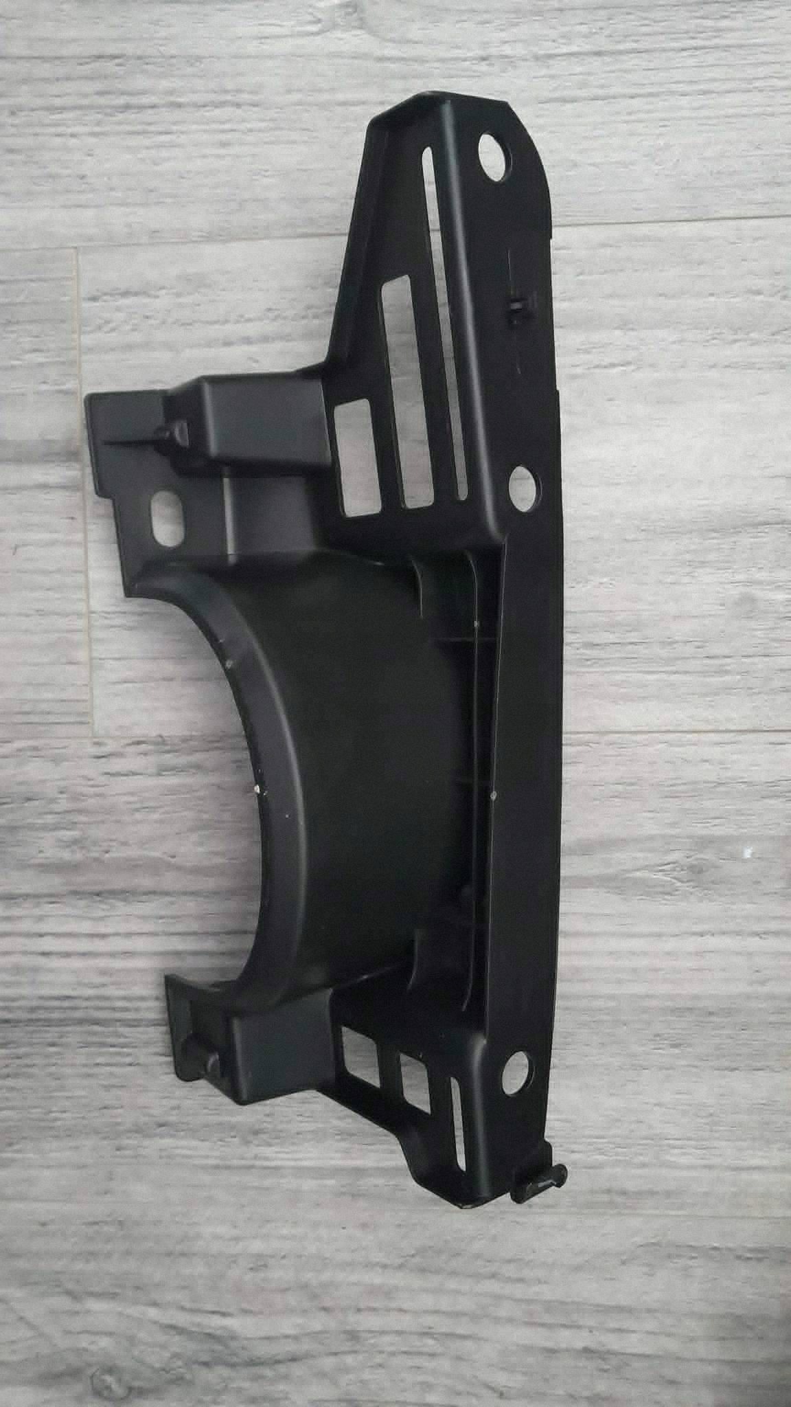 Suporte Para-choque Traseiro Esquerdo Renault Clio V image 6