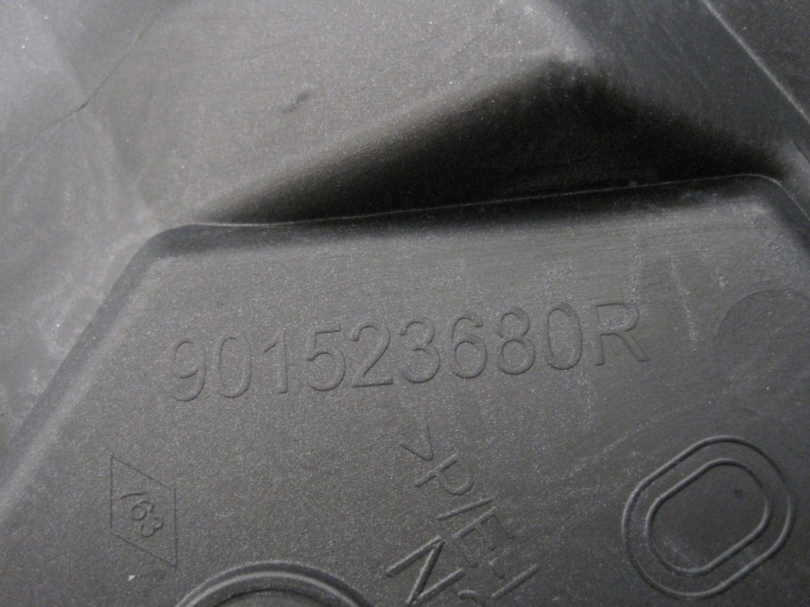 Heckklappe Blende Renault Symbioz 901523680R image 10