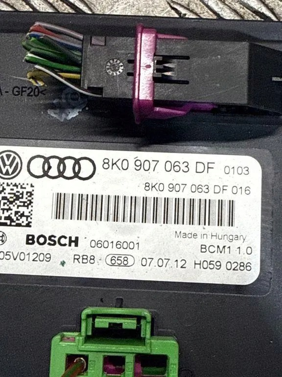 Módulo de confort Audi Q5 8R 8K0907063DF usado image 3