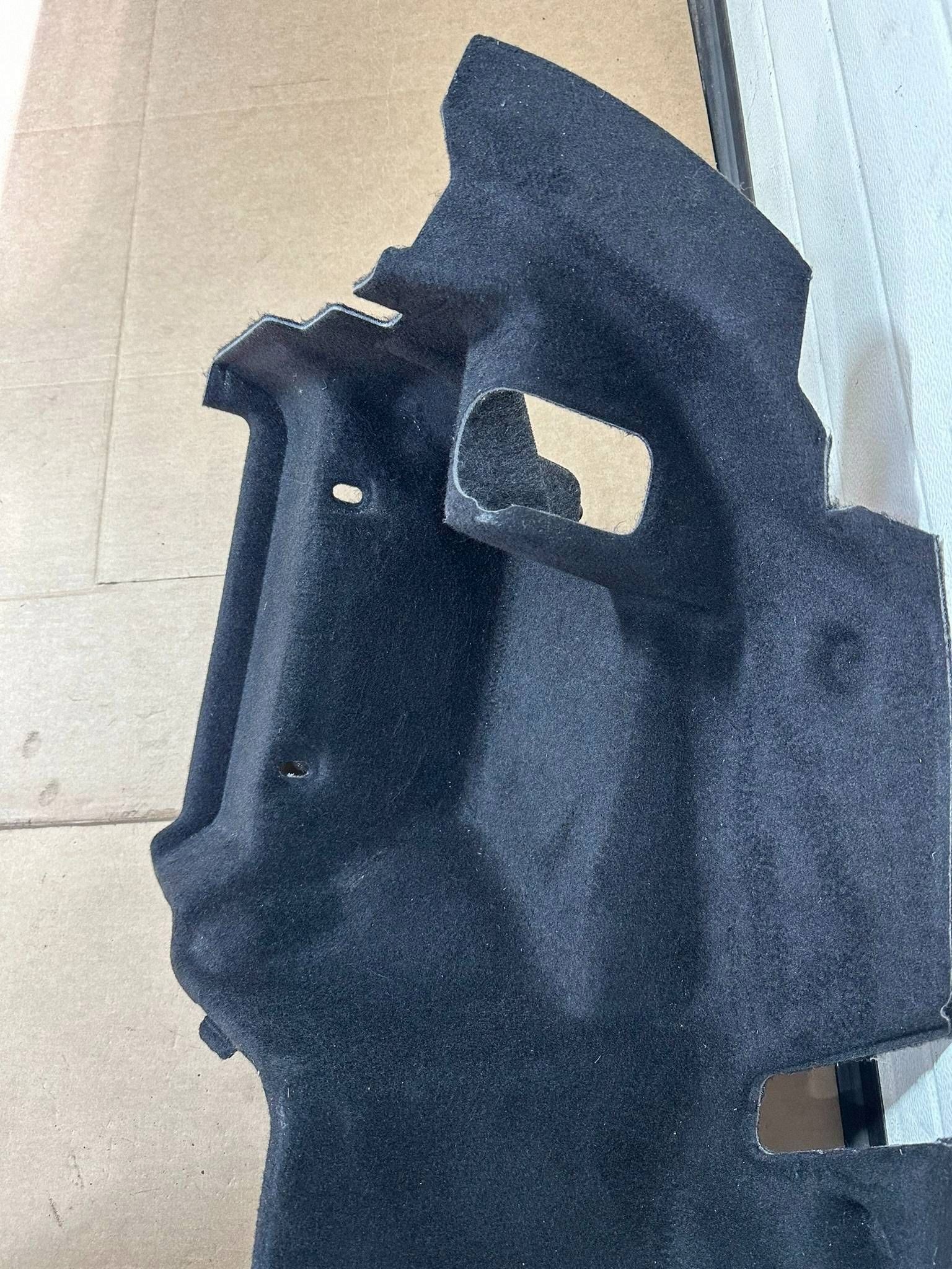Panel inferior compartimento Mercedes SL R231 A2316900141 image 4
