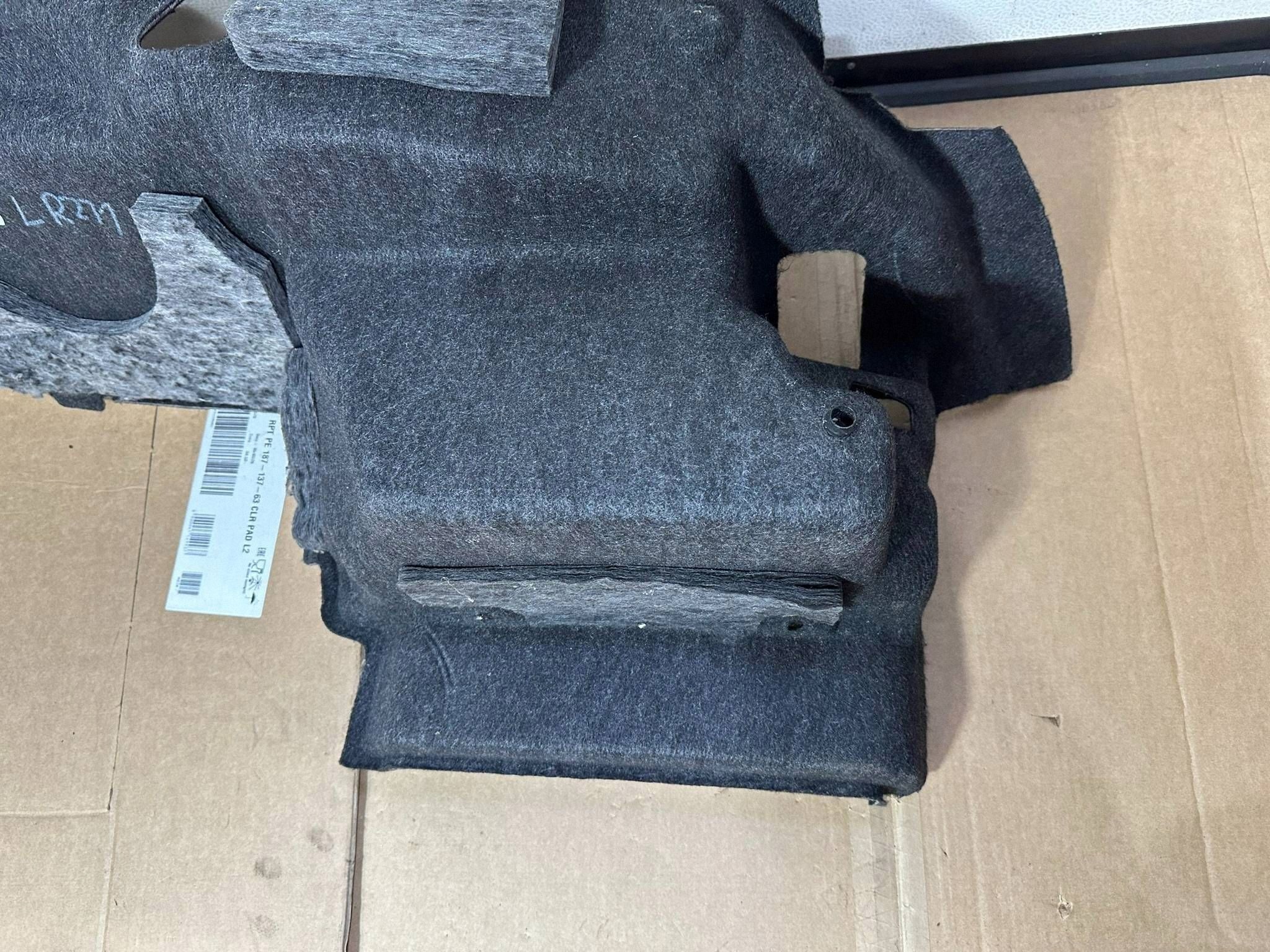 Panel inferior compartimento Mercedes SL R231 A2316900141 image 9