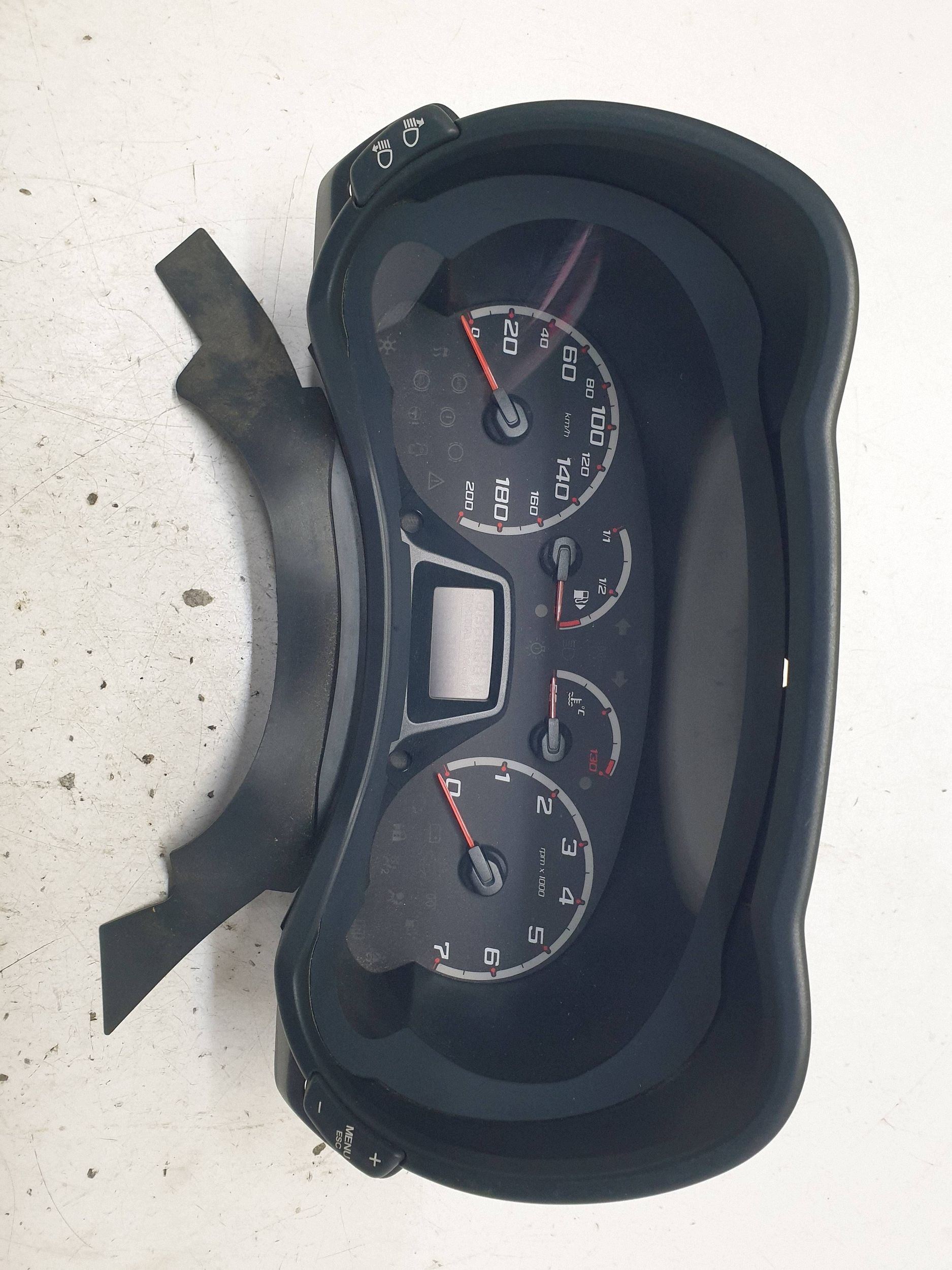 Used Instrument Cluster Ford KA II 1.2 Petrol 5550050519