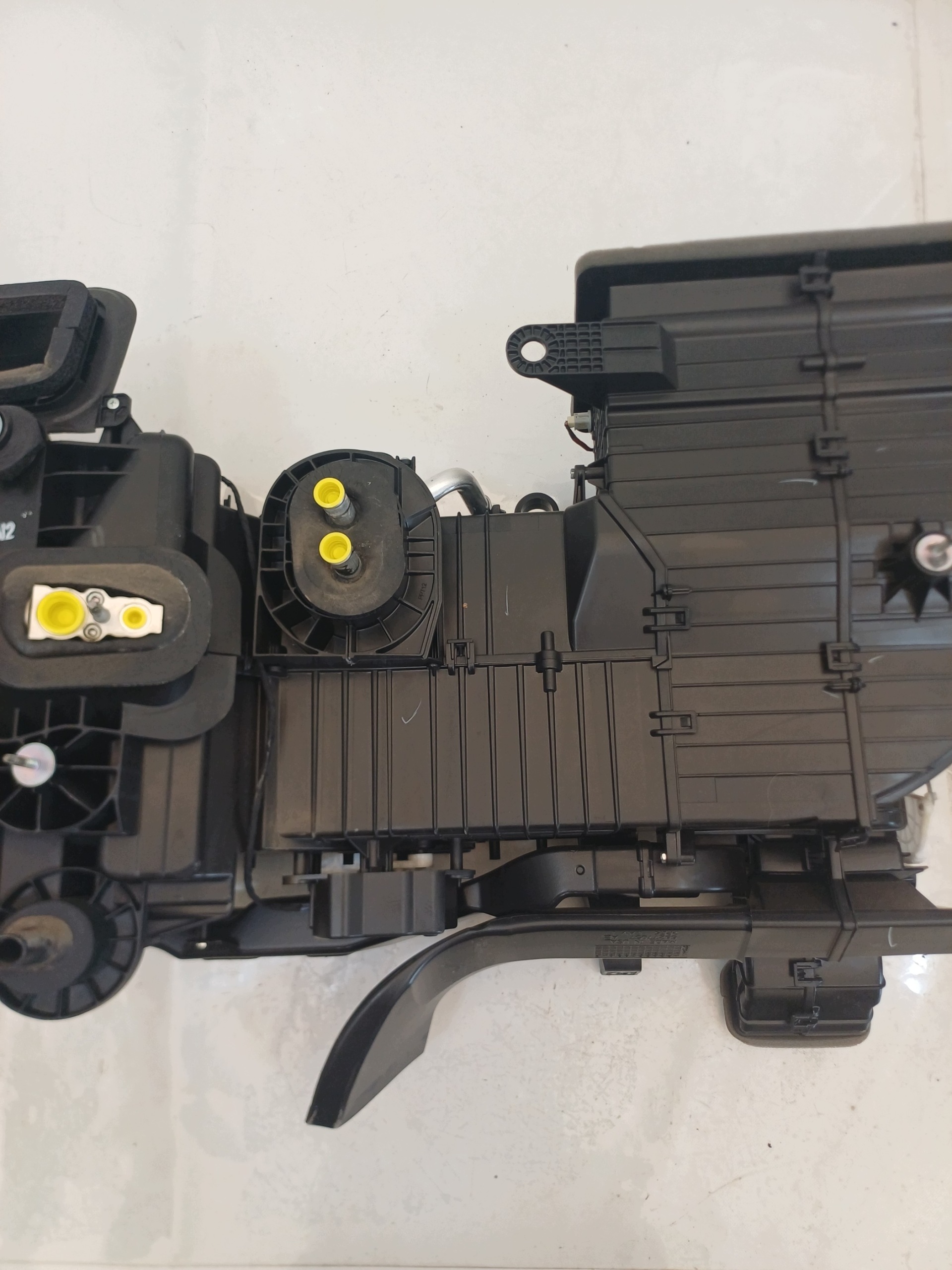 Dodge RAM V 19- Chauffage 68325328AG image 4