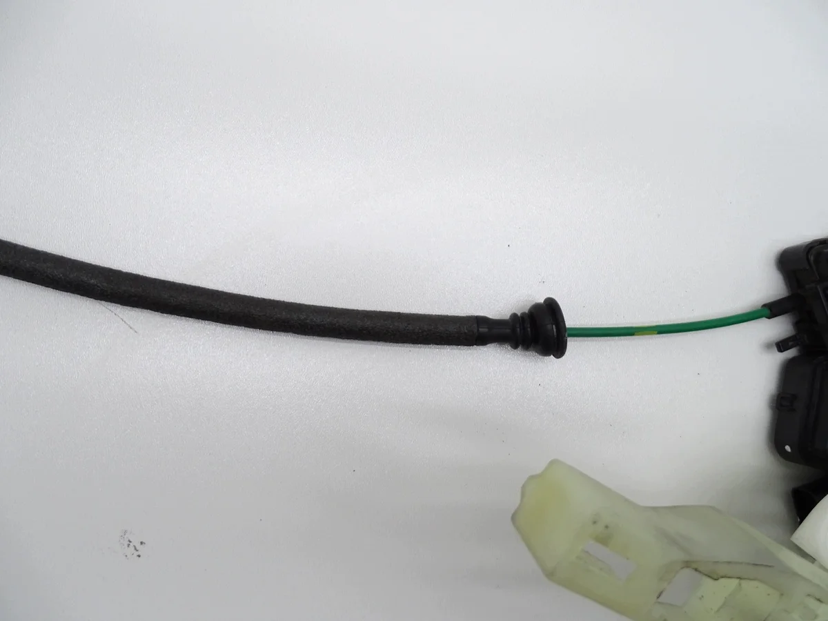 Cerradura Puerta Trasera Derecha Hyundai i40 image 3