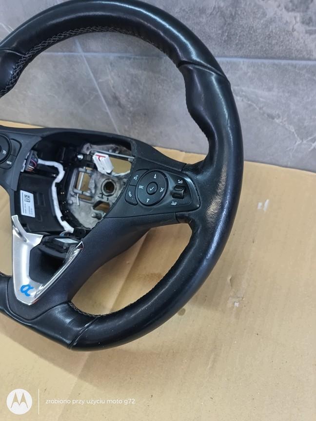 Volante Calefactable Opel Corsa F 111014082026 image 6