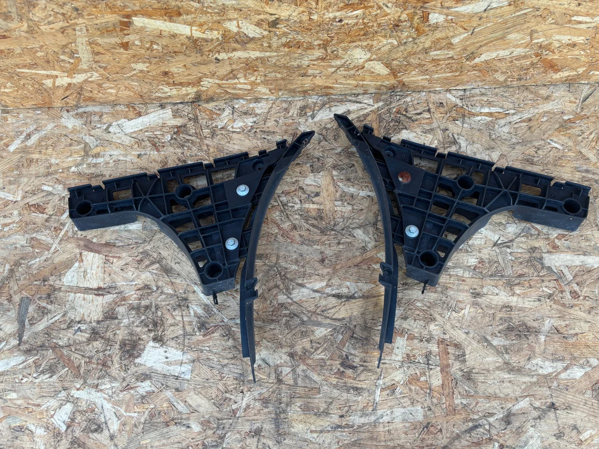 Audi A4 B5 Kombi Slip Bumper Rechts Achter