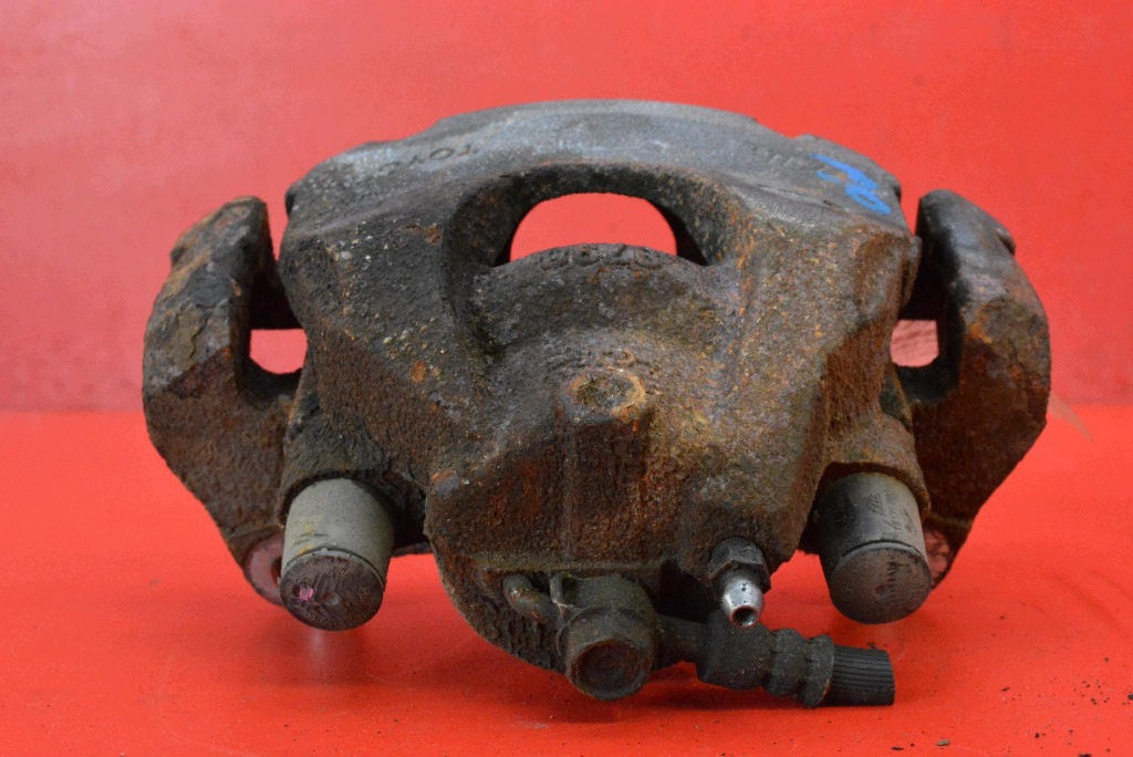 Bremszange Rechts Vorne Toyota Yaris 4 IV image 3
