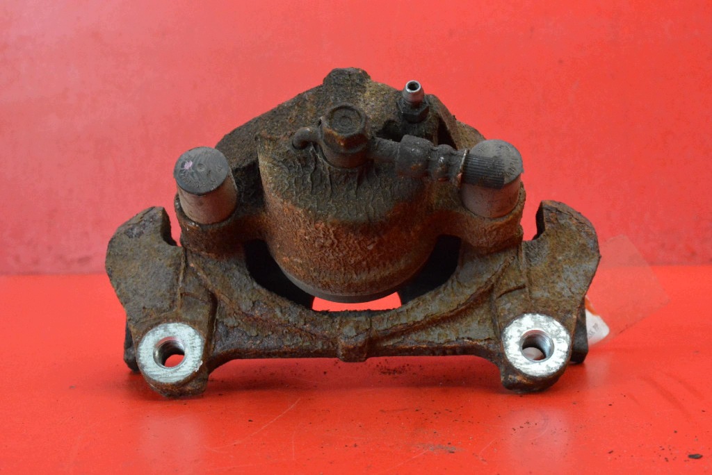 Bremszange Rechts Vorne Toyota Yaris 4 IV image 4