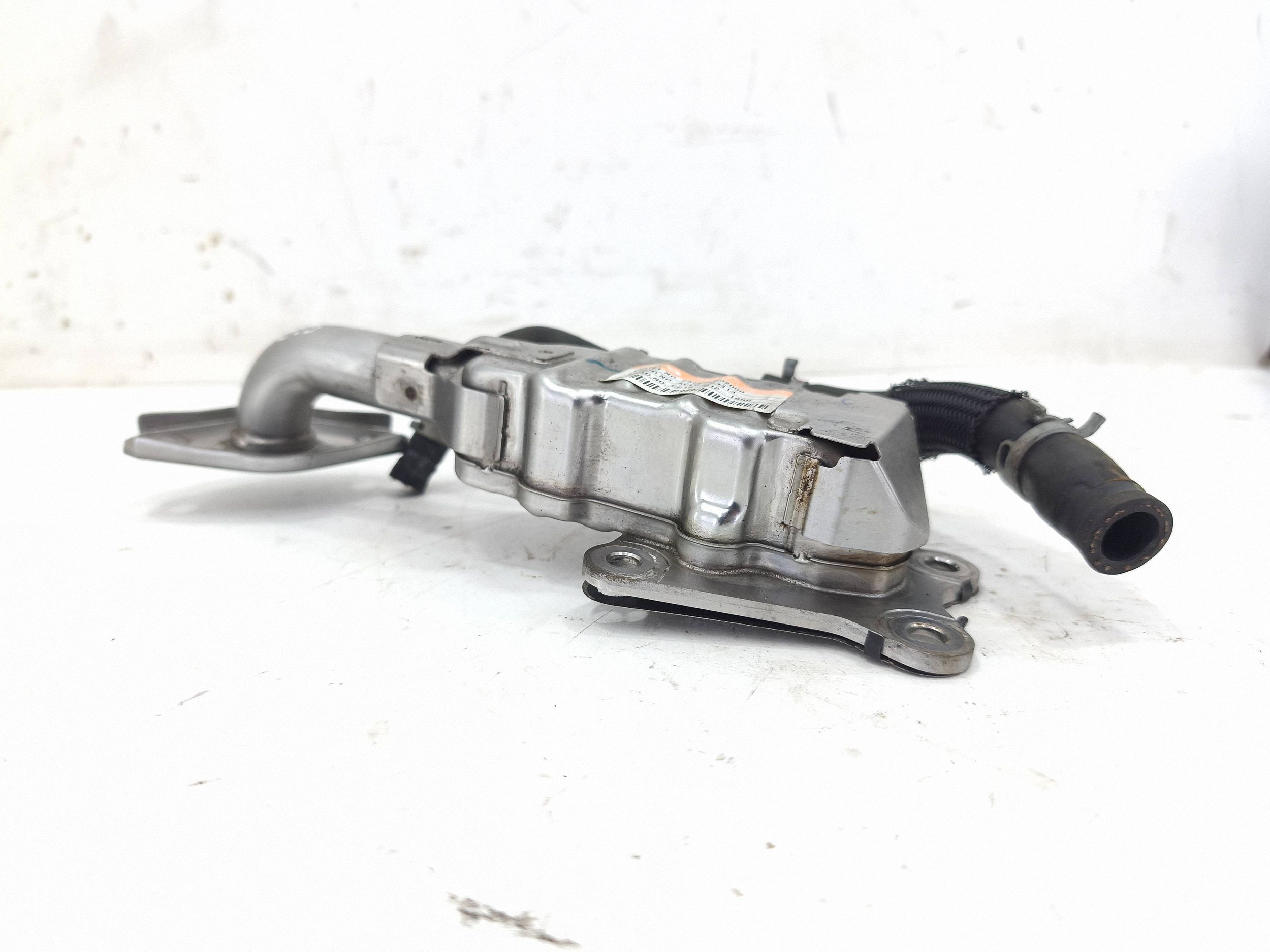Refrigerador EGR Toyota Highlander XU70 25680F002000