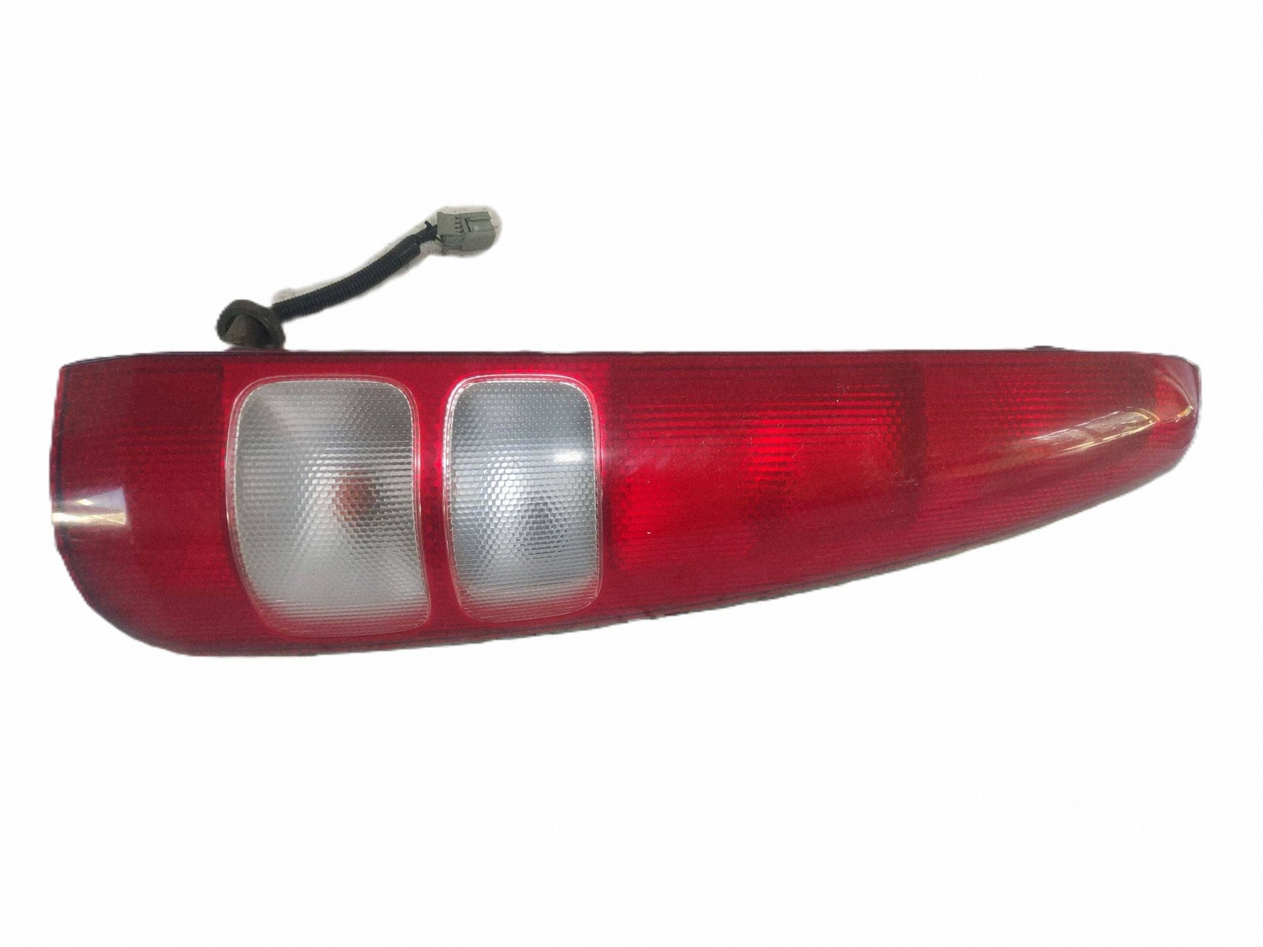 Luz Trasera Derecha Honda HR-V 1.6B 98-05 P0003 image 2