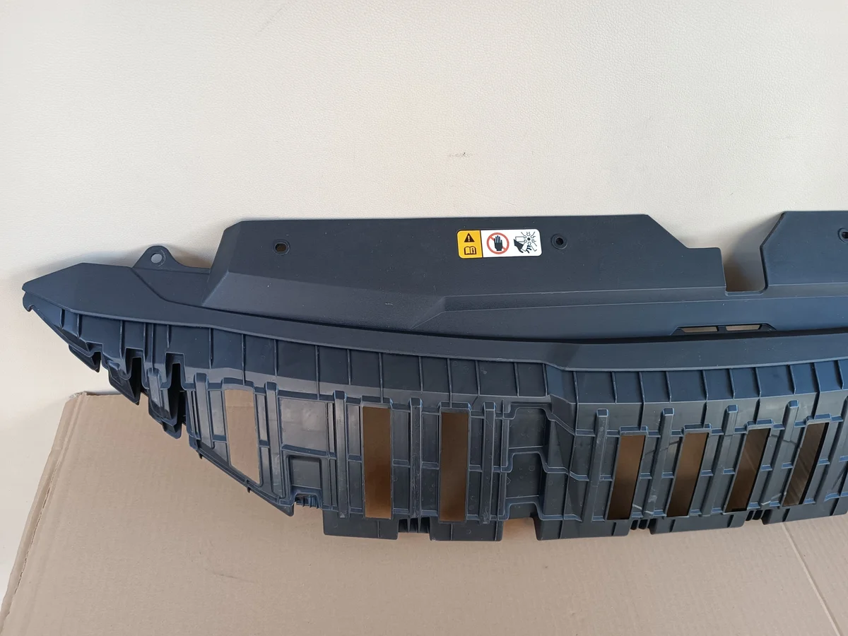 HYUNDAI i20 III 2020+ Etupuskurin suojus