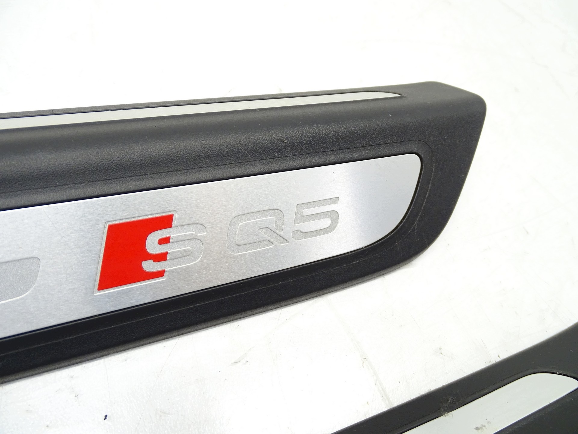 Soleiras Audi SQ5 Q5 8R Usadas image 7