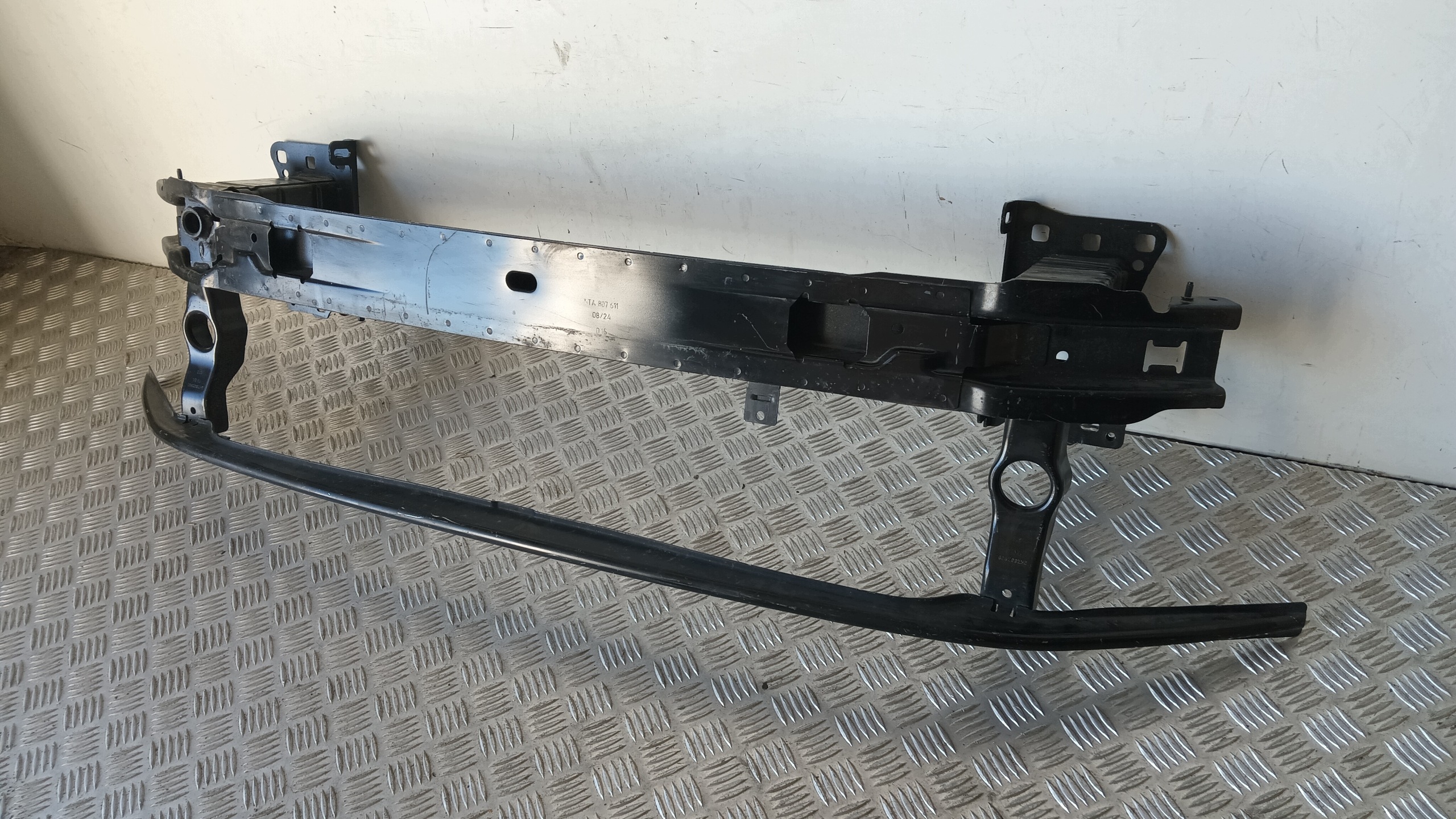 Viga Para-choques Dianteiro VW Caddy 2K7 image 5