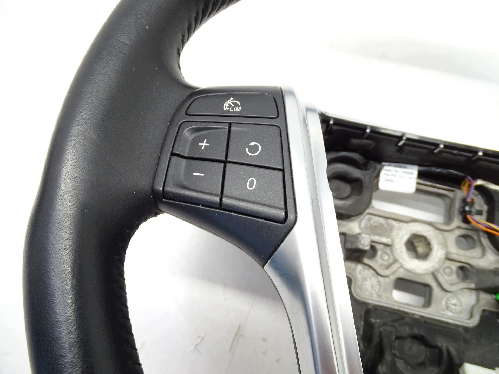 Multifunktionslenkrad Volvo V60 31332911