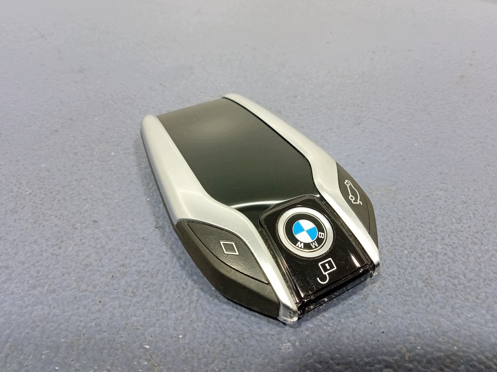 Chaveiro Display BMW X G05 G06 G11 G12 Usado image 3