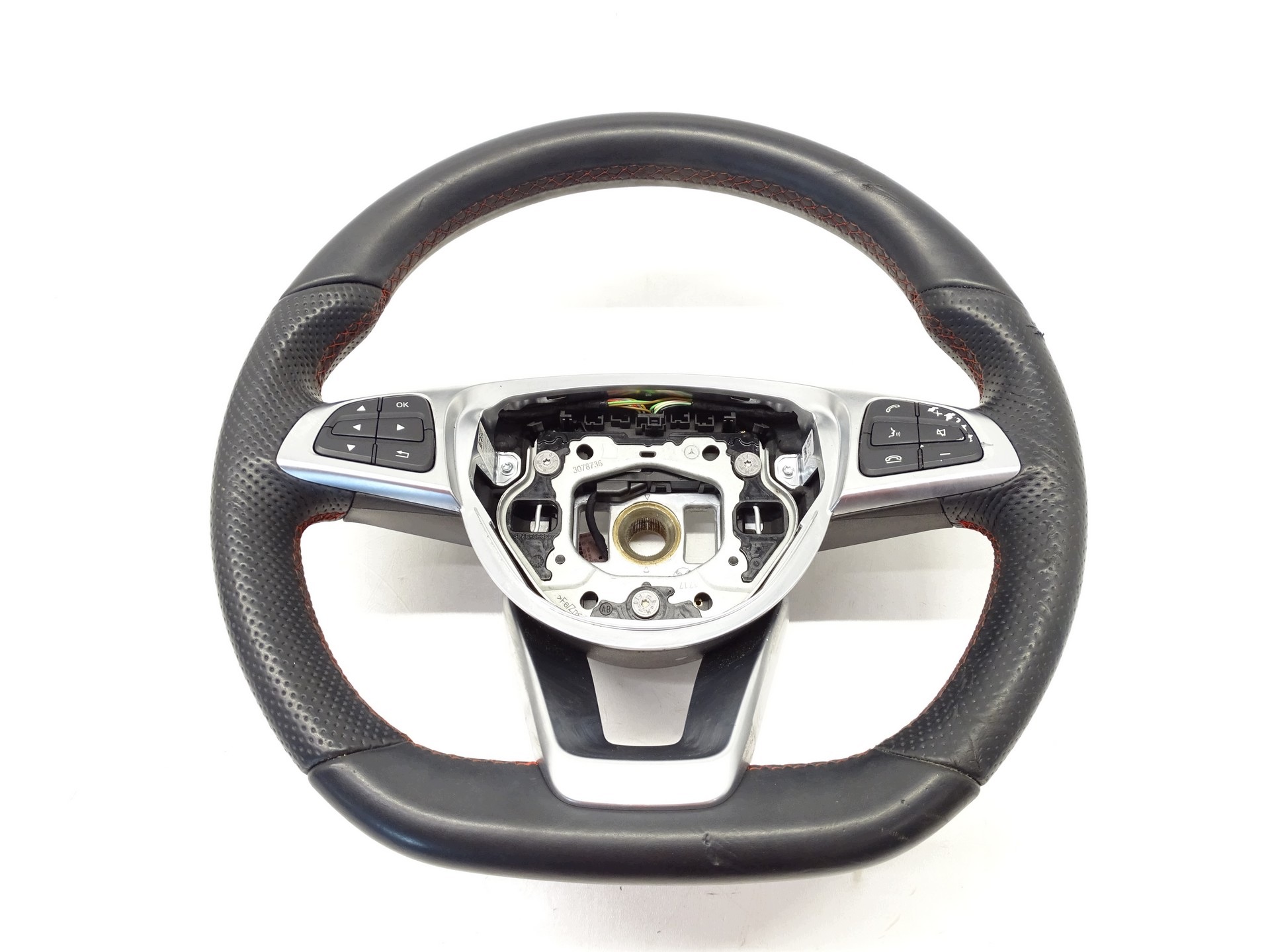 Lenkrad Leder Multifunktion Mercedes X156 X117 W176 W247 A0004603303 image 2