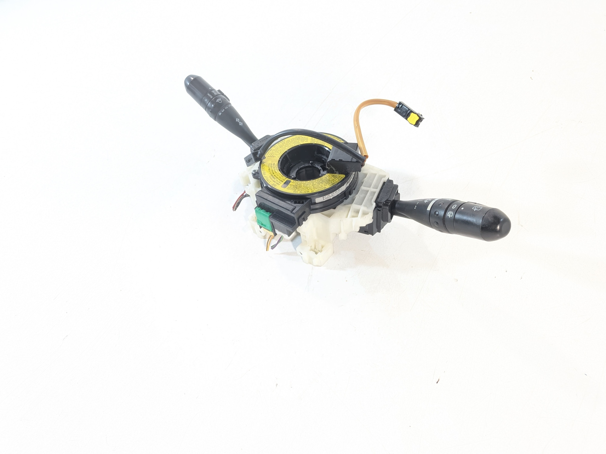 Interruptor Combinado OE 8600A235XA Mitsubishi Colt VI 04-12