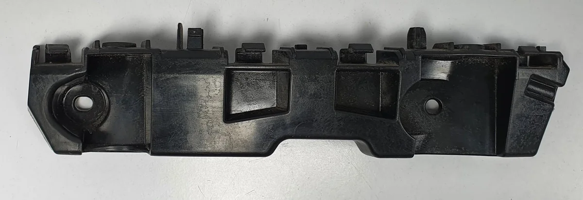 Dacia Logan II Glissière de pare-chocs gauche 631438295R