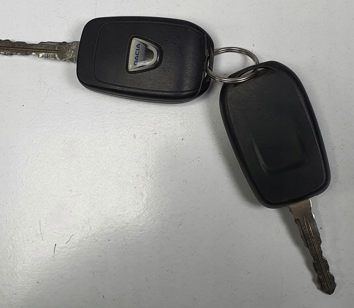 Contacteur à clé Dacia OE 487003947R image 3