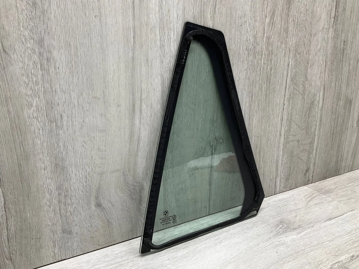 Vitrage arrière droit BMW X1 E84 OEM 2990396 image 5