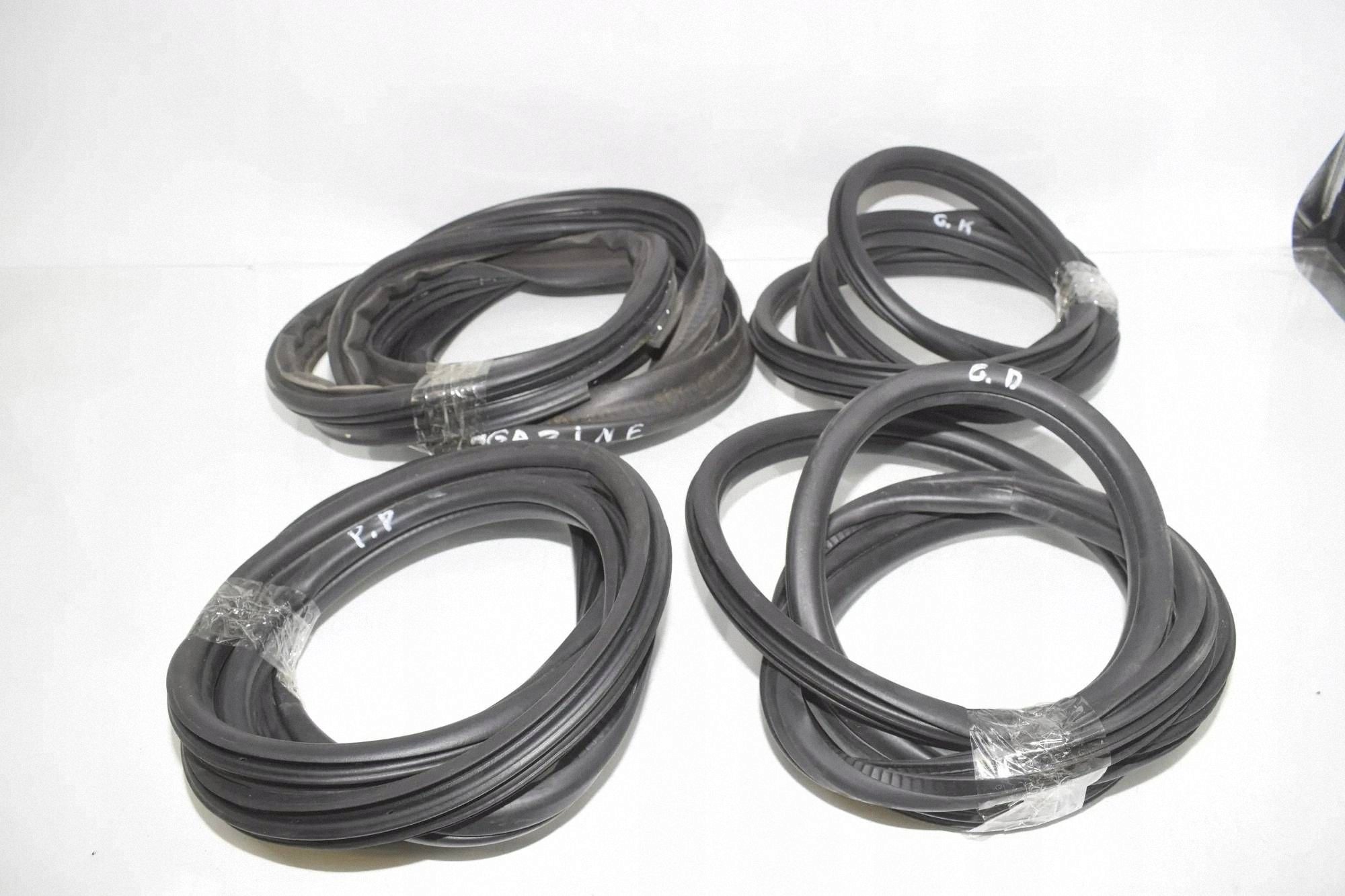 Trunk Lid Seal BMW X1 (F48) Used