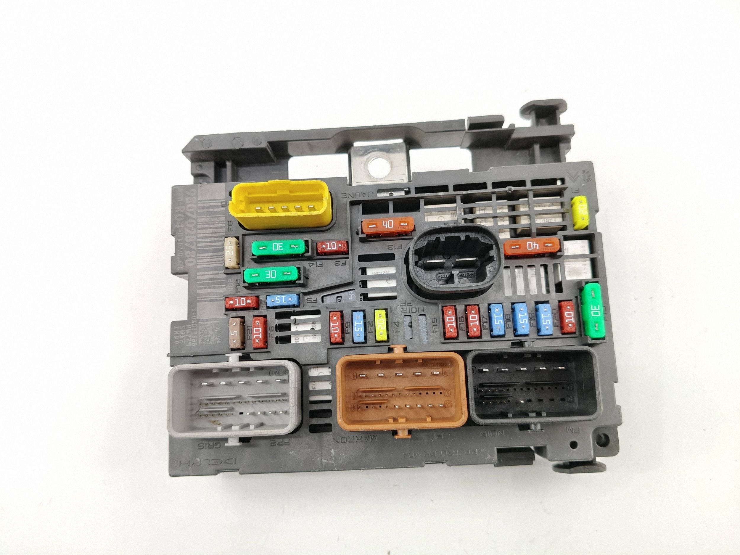 Módulo BSM Peugeot Citroen 9807028780 R04