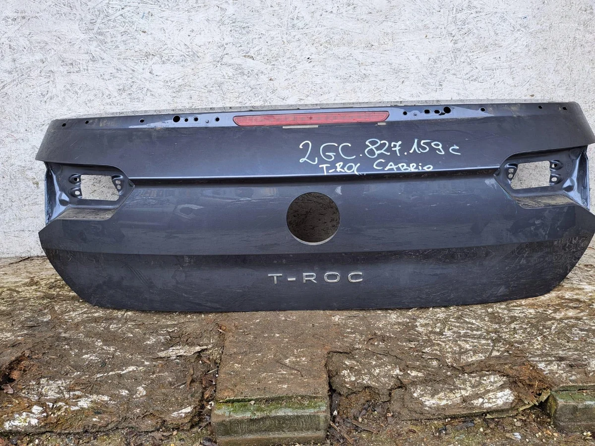 VW T-Roc Cabrio takaluukku 2GC827933C