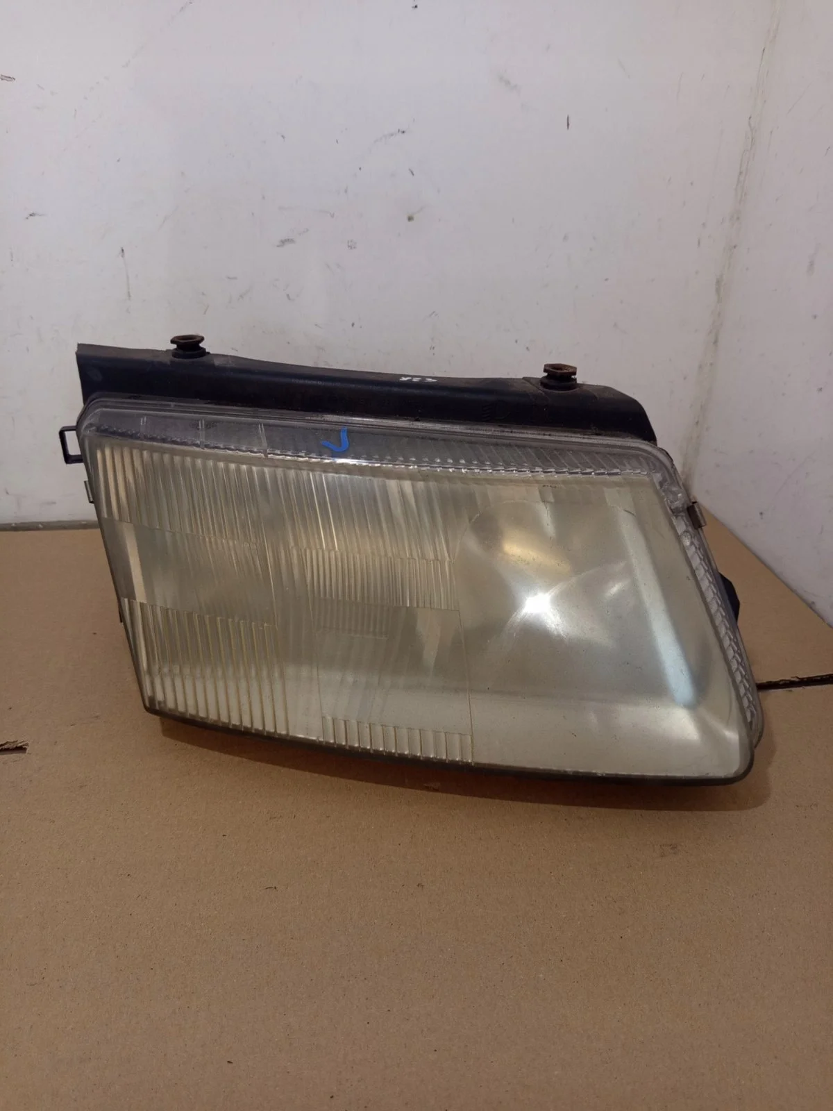 Phare VW Passat B5 Droit 147426-00 image 2