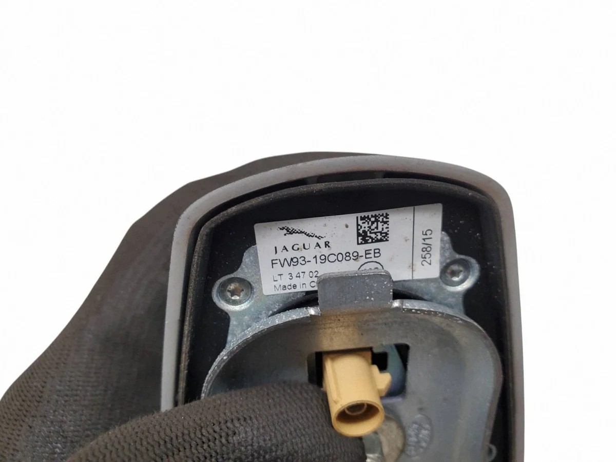 Antenne GPS Jaguar F-Pace FW9319C089EB image 5
