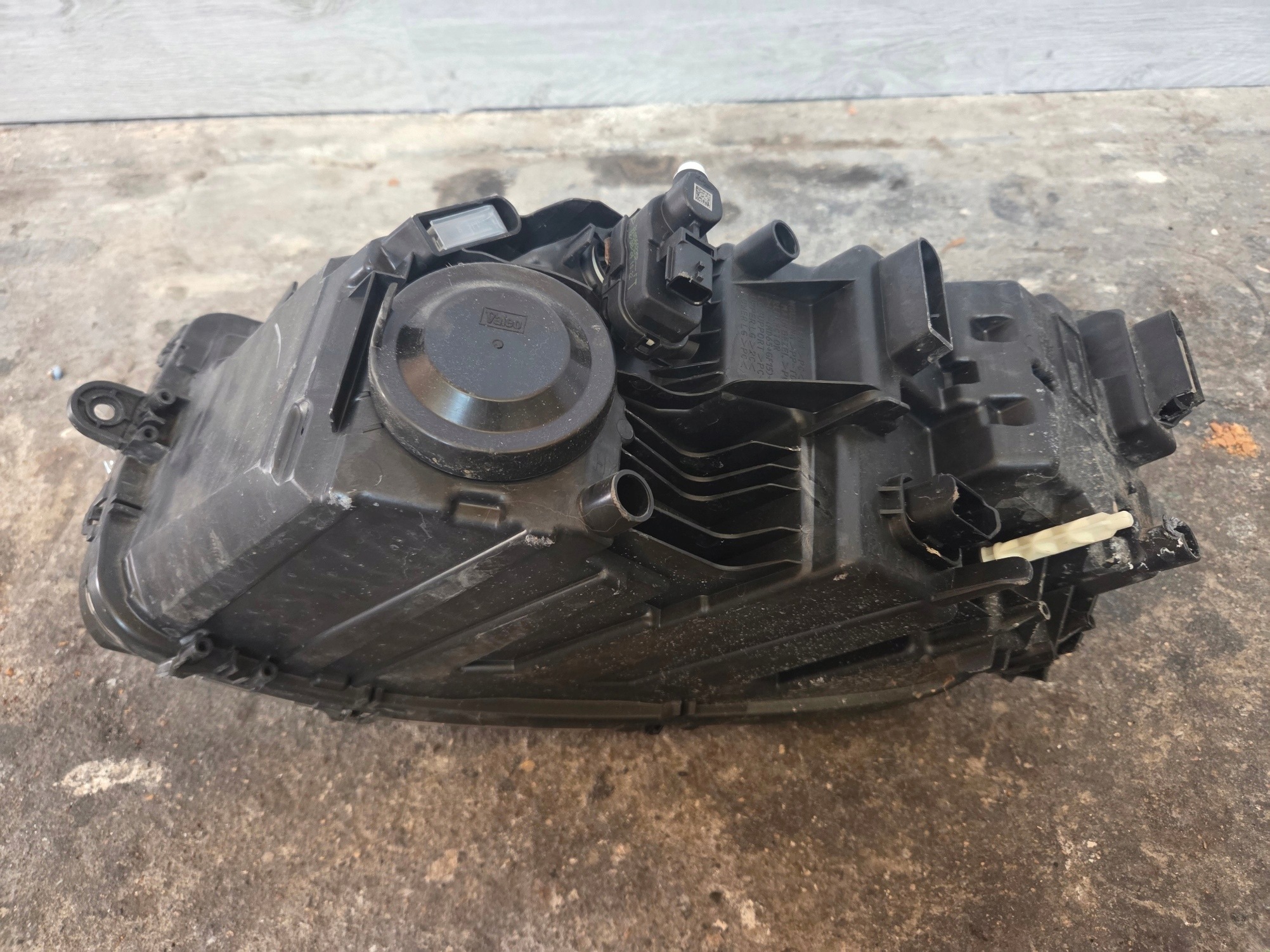 Dacia Duster III Faro LED Derecho 260107725R image 4