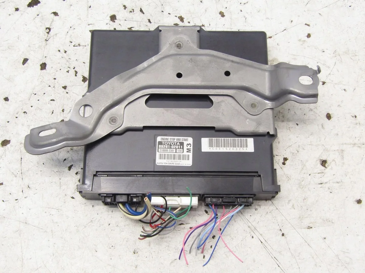 Module Start Stop Toyota Auris II 89261-02011 image 2