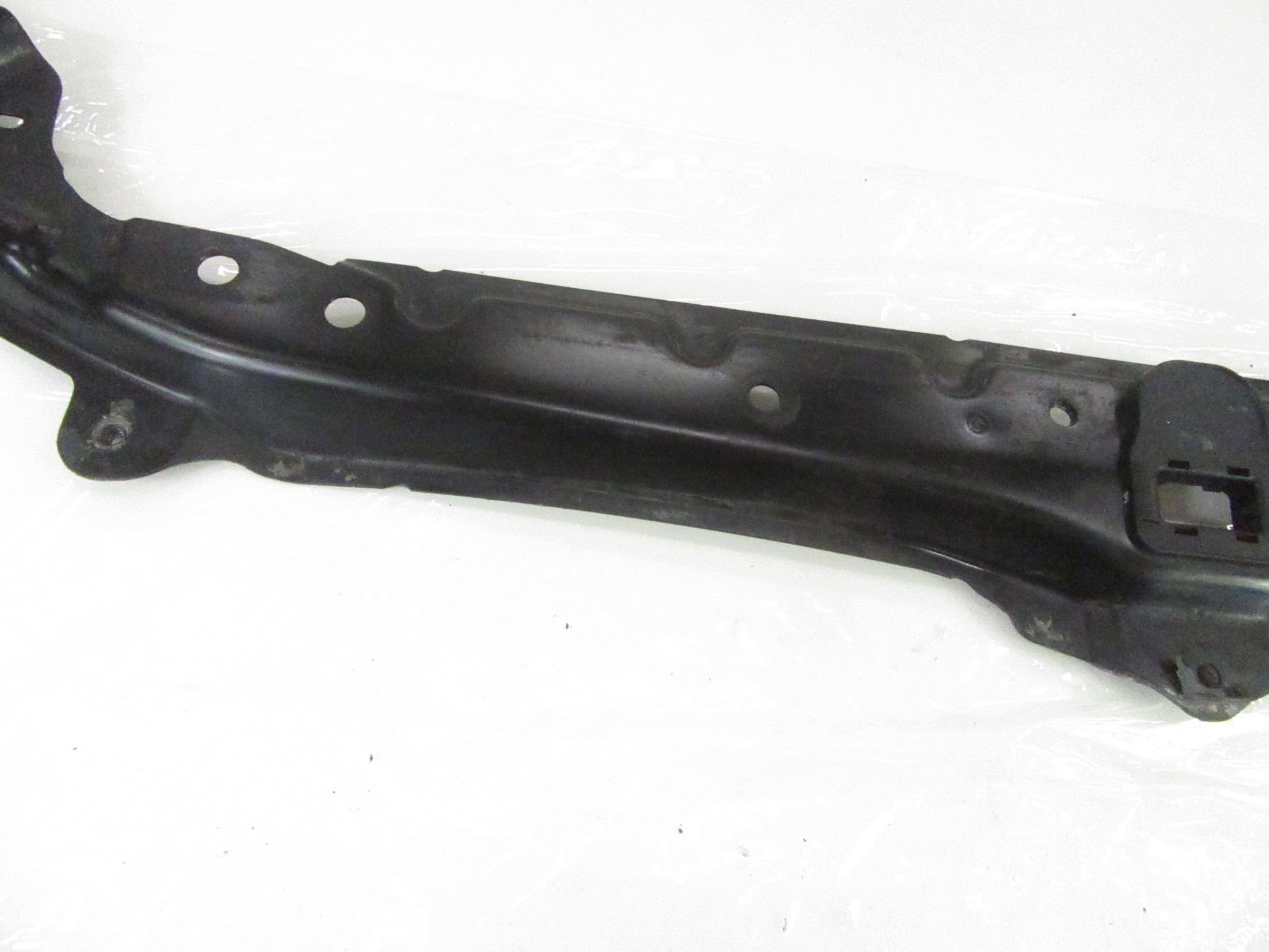 BMW E60 E61 Front Bumper Reinforcement Bracket image 5