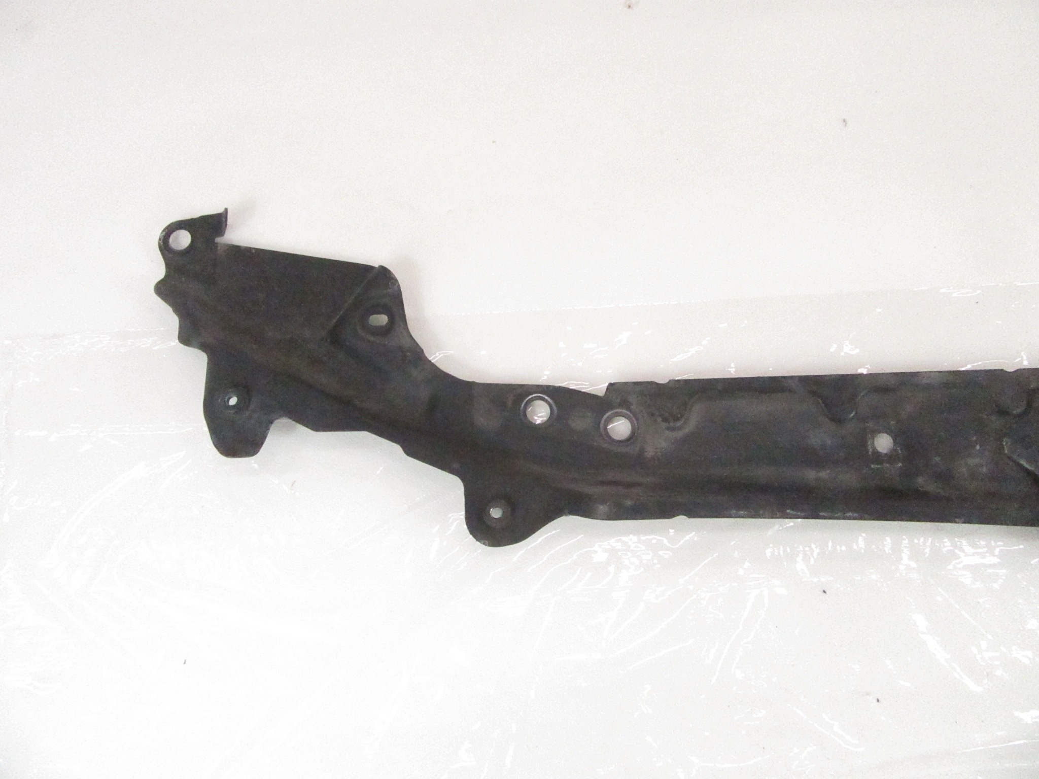 BMW E60 E61 Front Bumper Reinforcement Bracket image 8