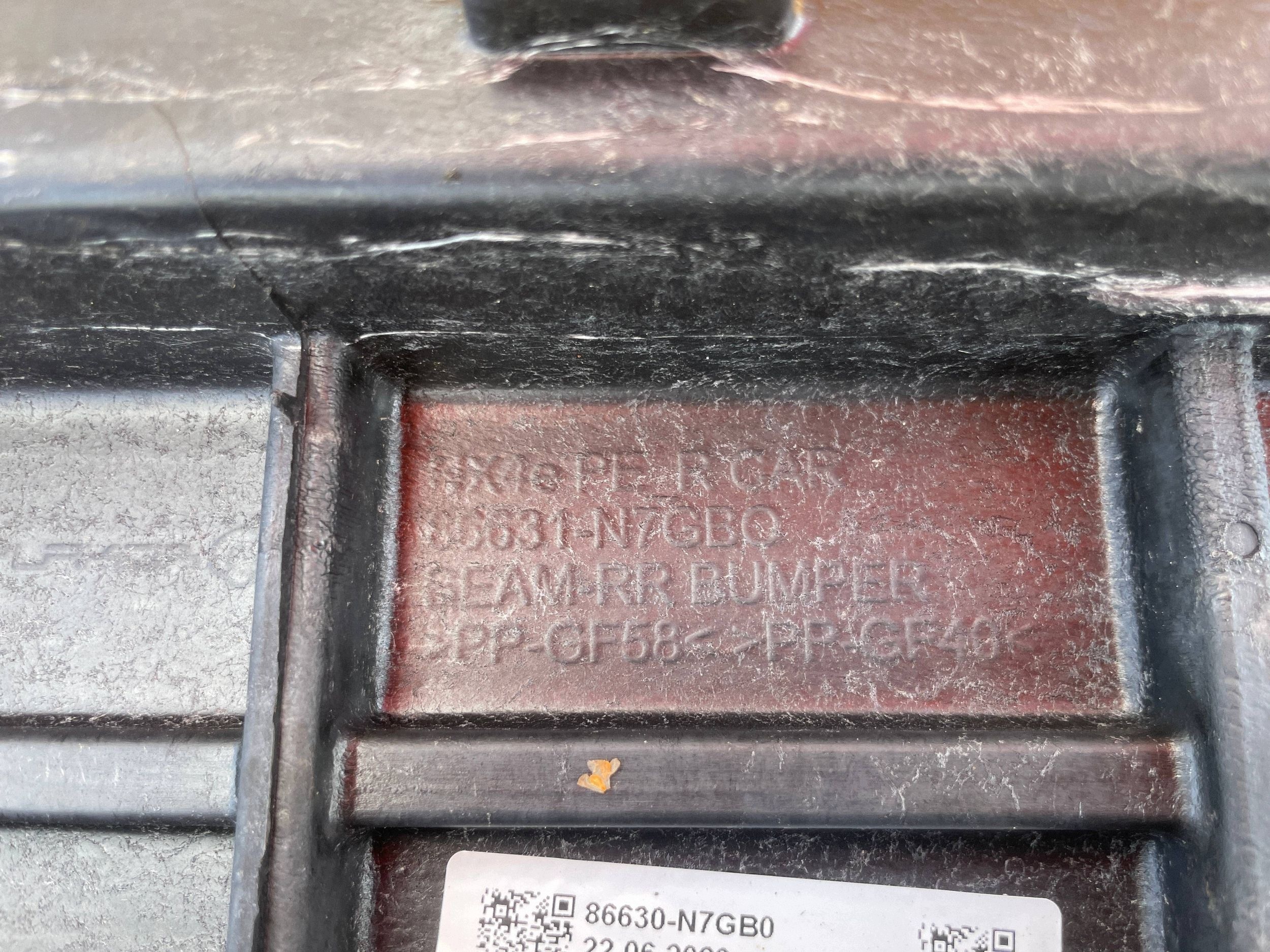 Hyundai Tucson IV 86630-N7GB0 Verstärkung Stoßfänger image 8
