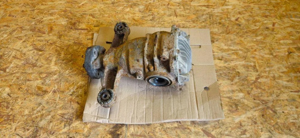 Differential Lexus IS II 32H1077 gebraucht image 2