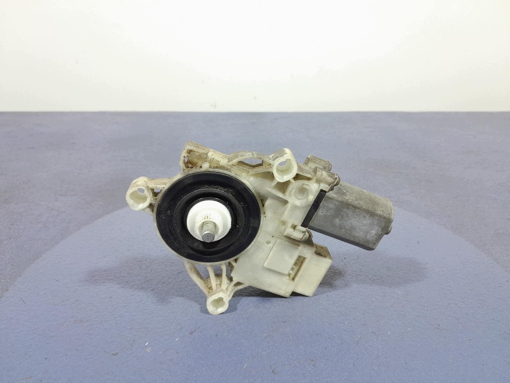 Motor Limpa Para-brisa BMW X7 G07 Esquerdo Usado image 4