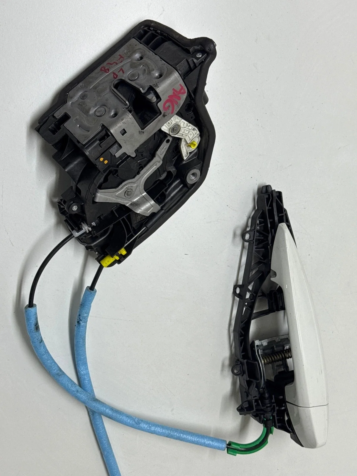 Serrure porte avant gauche BMW X1 F48