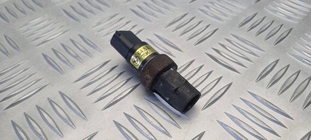 Capteur pression clim BMW 3 Compact E36 8362055 image 2